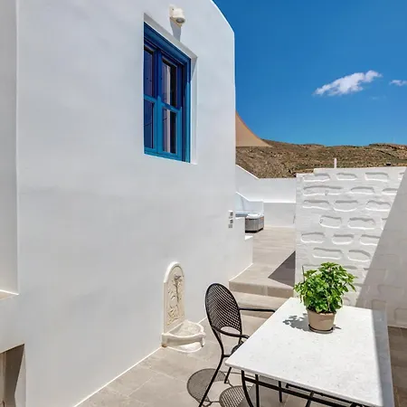 Semesterbostad Totem Ano Syros